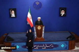 روحانی:

درآمد «سهمیه بندی بنزین» حدود ۳۱ هزار میلیارد تومان است