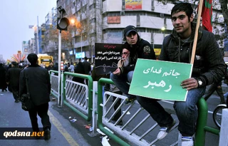 حاشیه نگاری خبرنگار قدسنا از مراسم 9 دی ماه 98 ؛

حضور پرشکوه مردم در 9 دی ماه 98، با شعار «مرگ بر اسرائیل»
