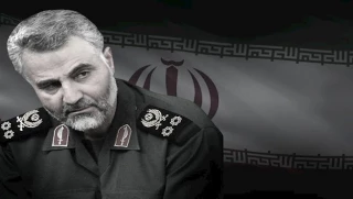قائد الثورة يعلن الحداد العام 3 ايام على استشهاد سليماني