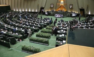 به ریاست لاریجانی؛

جلسه علنی آغازشد/بررسی طرح شفاف‌سازی منابع مالی تبلیغات انتخاباتی