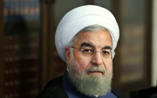 روحانی:

کسانی که به عدد ۵۲ اشاره می‌کنند، عدد ۲۹۰را هم به یاد داشته باشند