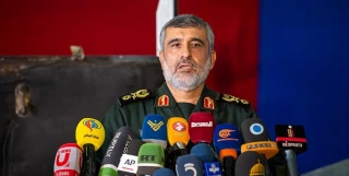 كشف عن تفاصيل جديدة عن استهداف عين الاسد

قائد الجوفضائية التابعة لحرس الثورة: الرد التالي لن يكون صفعة وانما خطوة تغير وضع المنطقة برمتها