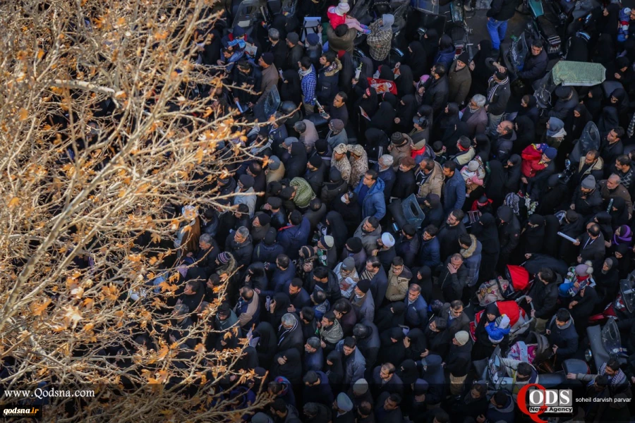 The epic and millions of people in Tehran attend the funeral of Maj. Haj Qasem Soleimani 7