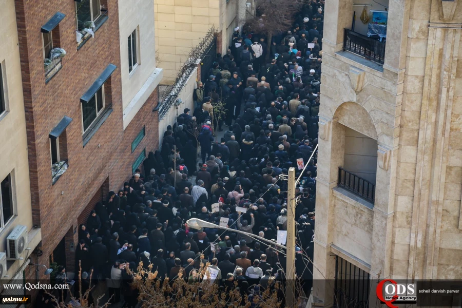 The epic and millions of people in Tehran attend the funeral of Maj. Haj Qasem Soleimani 13