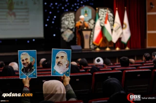 ملخص لأهم ما جاء في الدورة العاشرة لملتقي«غزة رمز المقاومة» في العاصمة الإيرانية

الدعم الذي قدمه الشهيد سليماني غير موازين القوي لصالح محور المقاومة/ سيأتي اليوم الذي سيعلن فيه نبأ زوال اسرائيل/ جهود الشهيد سليماني حطمت اسطورة الجيش الذي لايقهر/ ثمن اغتيال القئد سليماني هو خروج الأمريكان من المنطقة