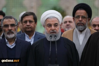روحانی در حرم امام(ره) :

امام پدر اسلام‌خواهی و جمهوری‌خواهی درایران بود
