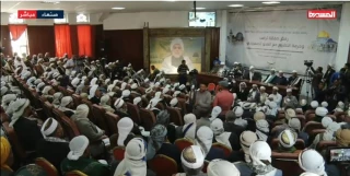 در نشست علمای منطقه در یمن با معامله قرن مخالفت شد؛

محمود الزهار :کسانی که برای عادی سازی روابط با رژیم اشغالگر شتاب می‌کنند، از سوی تاریخ مورد سوال قرار می گیرند/مفتی یمنی: معامله قرن عملاً فلسطین ها را نادیده گرفته است/ رئیس اتحادیه علمای مقاومت:معامله قرن خسارت بار است