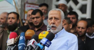 مسئول دایره سیاسی جنبش جهاد اسلامی در گفتگو با کانال الاقصی؛

الهندی: تکیه زدن به سازمان های حقوقی بین المللی وقت کشی و حیله است/ تشکیلات خودگردان اگر همکاری های امنیتی اش را با تل آویو قطع کند به آغوش فلسطینیان باز می گردد
