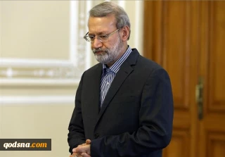 لاریجانی در تماس تلفنی با فرمانده ناجا:

باید چرخه انتقال ویروس قطع شود/ اتخاذ تصمیم برای کاهش سفرها