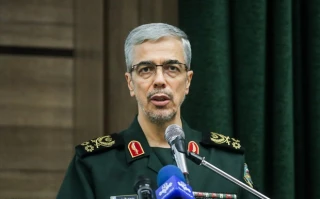 سرلشکر باقری خبر داد؛

اختصاص ۵۲ بیمارستان نیروهای مسلح به درمان کرونا