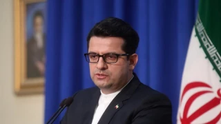 موسوی:

مواضع فرانسه و انگلیس درباره ماهواره نور، پذیرش قلدری آمریکاست