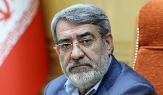 يوم القدس العالمي

وزير الداخلية الإيراني: مبادرة قائد الثورة " المقاومة حتى الاستفتاء" ترتكز على المطالبة بالحقوق