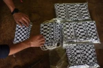 كمامة بلون الكوفية الفلسطينية للحماية من كورونا  9