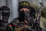 عرض عسكري لسرايا القدس بغزة تأبينًا للقيادي شلّح 14