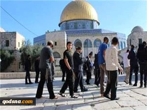 اقامه نماز جمعه 10 هزار فلسطینی در مسجدالاقصی