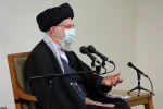 قائد الثورة الإسلامية يستقبل عائلة العالم في المجالين النووي والدفاعي الشهيد محسن فخري زاده 2