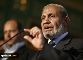 محمود الزهار: الثورة الاسلامية بقيادة الامام الخامنئي تتصدى للانظمة الخاضعة للسياسة الاميركية