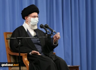 رهبر معظم انقلاب اسلامی در دیدار اعضای مجلس خبرگان رهبری:

حد غنی‌سازی ایران ۲۰درصد نیست متناسب با نیاز کشور ممکن است به ۶۰درصد هم برسد/ فکر اسلامی مانع تصمیم ایران برای دستیابی به سلاح هسته‌ای است نه آن دلقک صهیونیست
