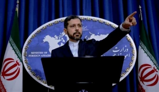 خطیب‌زاده در نشست خبری:

ایران هیچ تماس مستقیم و غیرمستقیمی با آمریکا نداشته است/ پیام سفر پاپ، بازگشت عراق به دوران امنیت و ثبات است/ عربستان سعودی هر چه زودتر تجاوز و محاصره علیه یمن را متوقف کند