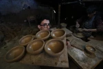 معمل صناعة الفخــار في دير البلح وسط قطاع غزة 5