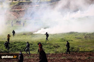شرکت 23 هزار فلسطینی در نماز جمعه مسجدالاقصی/ سه فلسطینی در حمله نظامیان صهیونیست به روستای بیت دجن زخمی شدند
 2