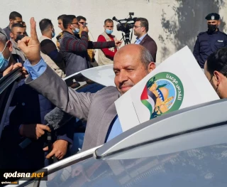 Hamas registers its electoral list for parliamentary election