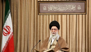 قائد الثورة الإسلامية : الولايات المتحدة لا تتفاوض لقبول قول الحق، بل تريد التفاوض لاملاء كلمة الباطل