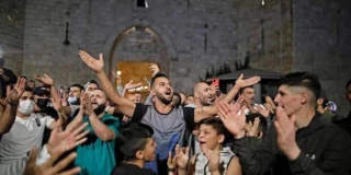 الاعلام الصهيوني يتوقع اندلاع مواجهات عنيفة في القدس خلال ايام