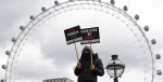 Wide Anti-Israel protest held in London; protestors condemn crimes against Palestinians 2