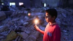Palestinians in Gaza live by the rubble of their former homes
 4