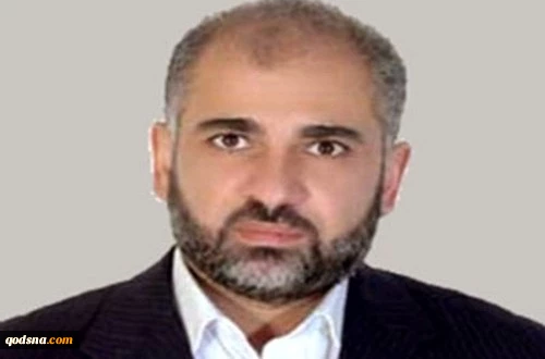 عناقيدُ الغضبِ المرة 
وحارسُ الأسوارِ الخائب
 2