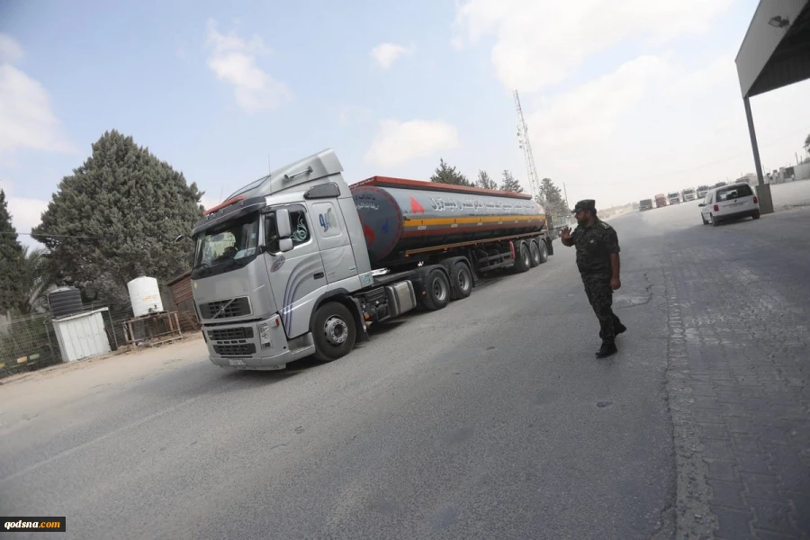 Zionist regime bans entry of fuel for Gaza power plant