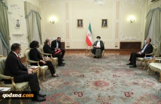 لدى استقباله نائب الرئيس الفنزويلي...

رئيس الجمهورية: الدول المستقلة قادرة على التغلب على الحظر والضغوط الاميركية الظالمة