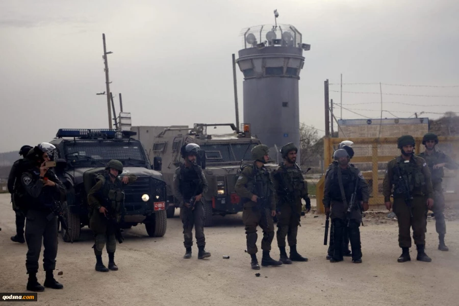 Zionist regime’s occupation authorities are continuing to hold the bodies of Palestinian captives and have not handed them to their relatives for burial, the Palestinian Prisoners' Club announced yesterday.