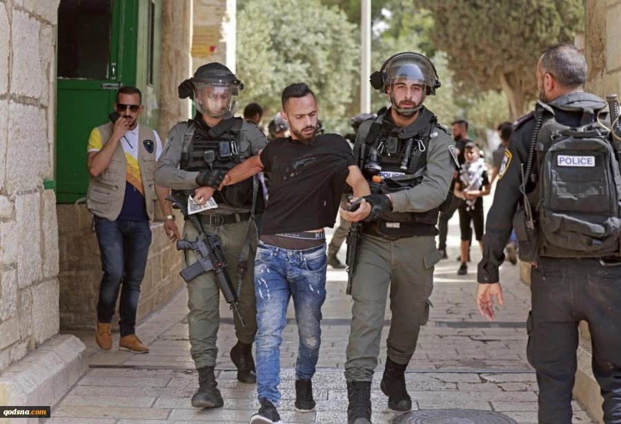 Israel tries to cover humiliating jailbreak with mass arrests of Palestinians
 2