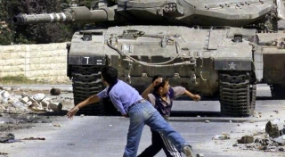 مهم‌ترین مراحل انتفاضه دوم فلسطین در 21امین سالروز شعله‌ور شدن آن
