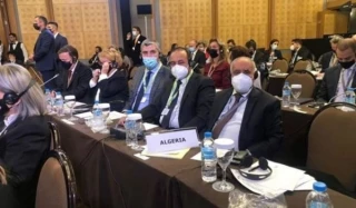 نواب جزائريون يرفضون الجلوس خلف وفد صهيوني بمؤتمر في أثينا