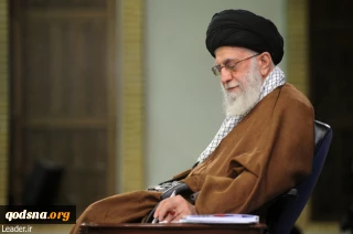 رهبر انقلاب اسلامی در حکمی اعضاء شورای‌عالی انقلاب فرهنگی را برای دوره جدید منصوب کردند؛

مصون‌سازی در برابر هجوم فرهنگی بوسیله نظم و محتوای انقلابیِ شاکله و آرایش فرهنگ/ فرهنگ‌سازی برترین وسیله پیشرفت و بی‌نیاز کننده از ابزارهای تحکّمی است
