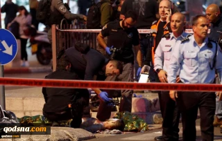 Zionist troops martyr wounded Palestinian man at point-blank after stabbing incident