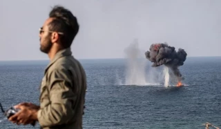 مناورات الحرس الثوري... مسيّرات انتحارية تدمر اهدافاً محددة