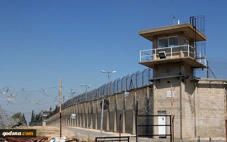 Palestinian captives continue boycott of Israeli military courts for 8th day