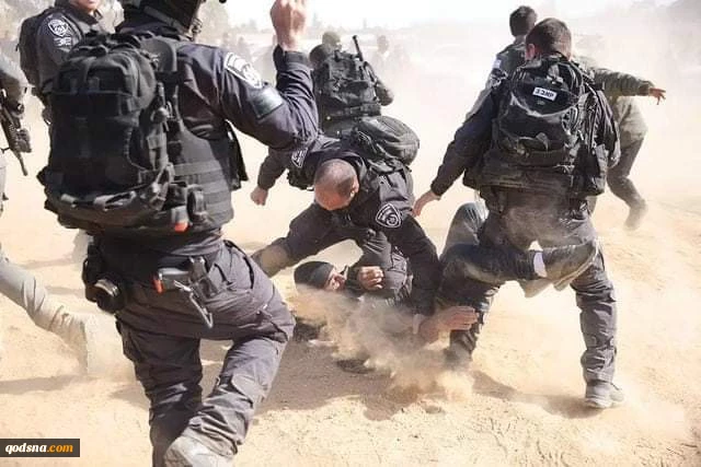 Palestinians protest in Umm al-Fahm in support of families facing Israeli apartheid in Naqab