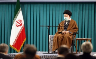 رهبر انقلاب اسلامی در دیدار جمعی از مداحان اهل‌بیت علیهم‌السلام:

هیئت کانون جهاد تبیین است؛ نقش خود را در مقابل جنگ رسانه‌ای علیه ملت بیابید