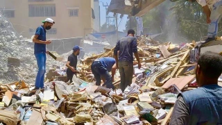 Leicester firm helps destroyed Gaza bookshop to reopen