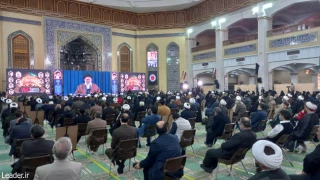 رهبر معظم انقلاب اسلامی در ارتباط تصویری با مردم آذربایجان شرقی:

 حربه دشمن فشار اقتصادی و دروغ‌پردازی رسانه‌ای است/ ابهت آمریکا در منطقه شکسته است