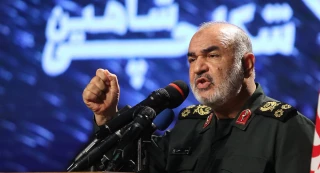 اللواء سلامي: اطلاق القمر الصناعي "نور 2" بنجاح مؤشر لانتصارنا في المعركة التكنولوجية ضد الاعداء