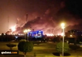 سخنگوی ائتلاف متجاوز سعودی خبر داد:

عملیات هوایی گسترده یمنی‌ها علیه اهدافی در جنوب سعودی / آرامکو بازهم زیر آتش حملات نیروهای مردمی یمن