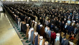 أئمة الجمعة في ايران: وحدة الأمة الاسلامية تعتبر مكمن قوة لن تنتهي بفعل الجرائم التكفيرية الارهابية التي يقف خلفها الكيان الصهيوني وأميركا