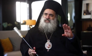 في رسالة بالفيديو لمناسبة يوم القدس العالمي

المطران عطا الله حنا يدعو شعوب العالم للتحرك من اجل تحرير القدس؛ ننتظر في يوم القدس العالمي دعمكم وسماع صوت شعاراتكم