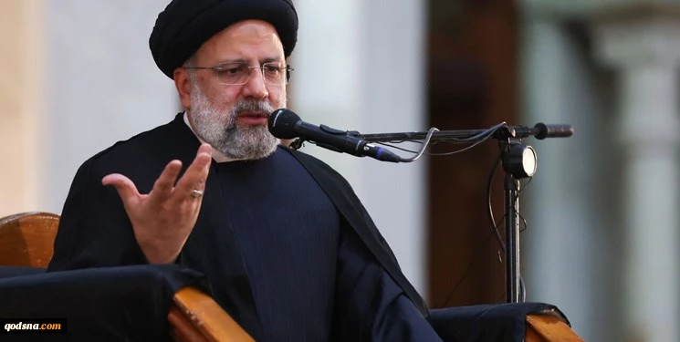 في كلمة له اثناء مراسم احياء ليلة القدر 

الرئيس الإيراني: جرائم الدواعش والصهاينة هي حصيلة للتيارات التي صنعها الغرب 2